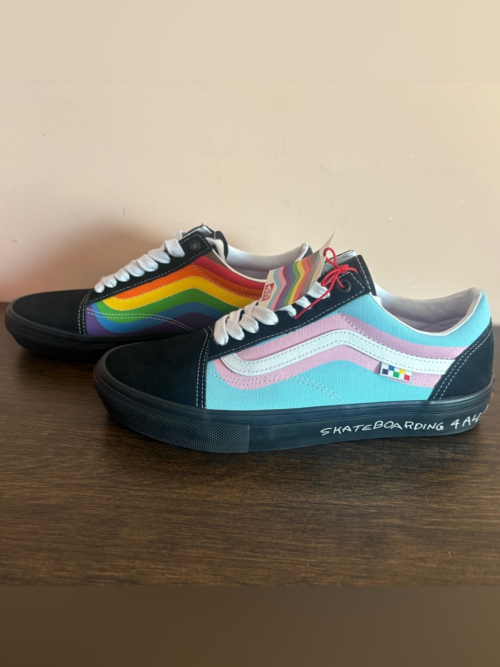Vans Skate Old Skool Pride Men’s 9.5 Women’s 11 Skateboarding 4 All NWT